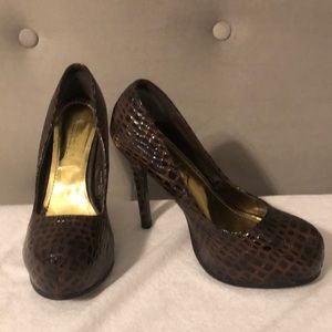 Shoe Dazzle 4” Heels